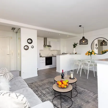 Apartment Hekla Fin Cannes
